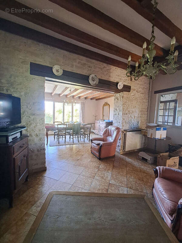 Maison à POILLY-SUR-SEREIN