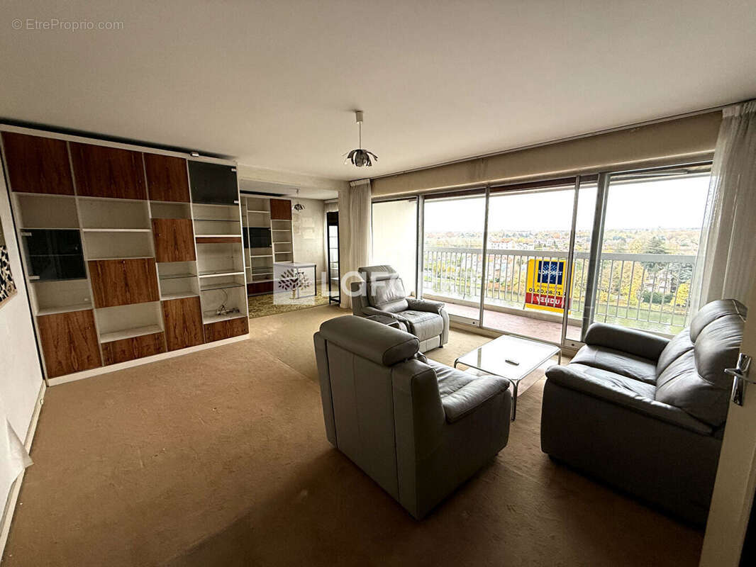 Appartement à JUVISY-SUR-ORGE