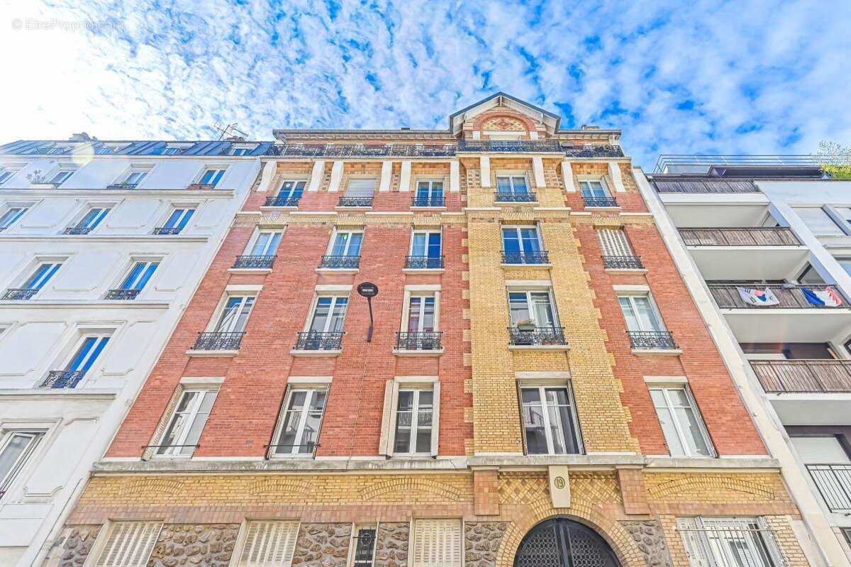 Appartement à PARIS-18E