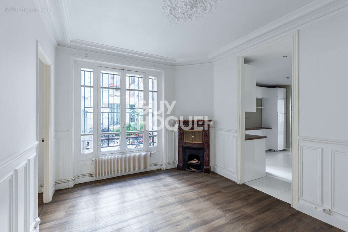 Appartement à PARIS-12E