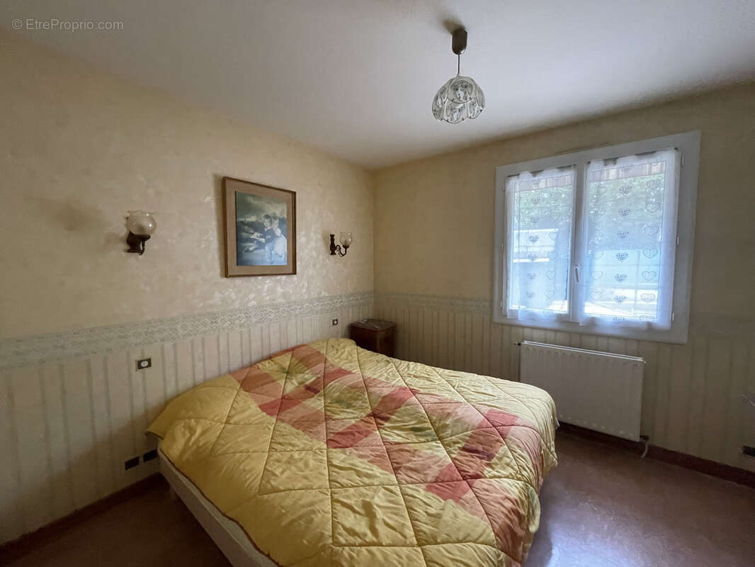 Maison à BONCHAMP-LES-LAVAL