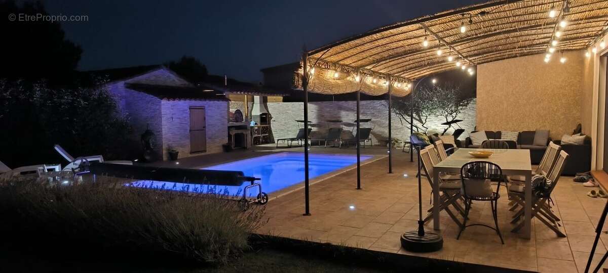 CUGES LES PINS-MAISON-A VENDRE-3 CHAMBRES-TERRAIN - Maison à CUGES-LES-PINS