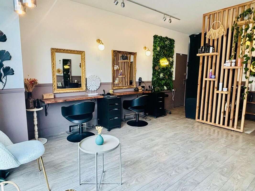 Photo 3 - Commerce à GUJAN-MESTRAS