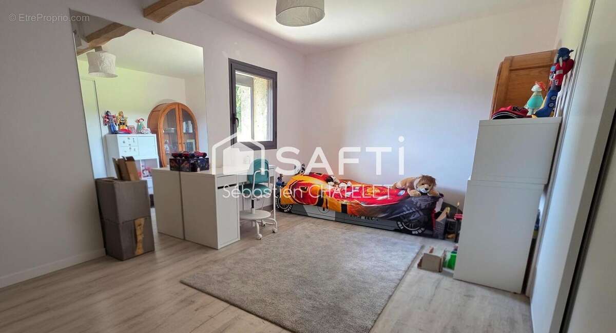 Photo 8 - Maison à LA CHAPELLE-DU-MONT-DU-CHAT