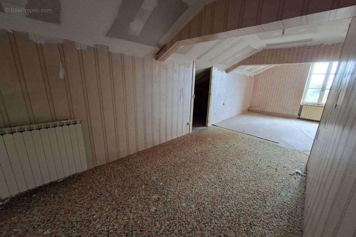 Maison à MONTCEAU-LES-MINES