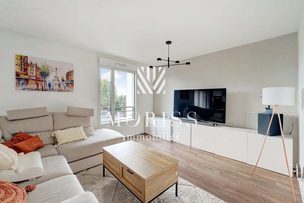 Appartement à COLOMBES