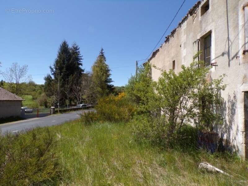 Dpt Lozère (48), à vendre ROCLES Idéal investisseur terrain viabilisé 1078m² environ - photo 5