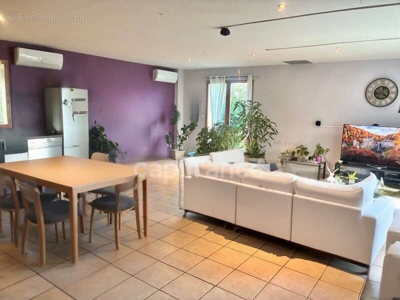 Maison à MARAIS-VERNIER