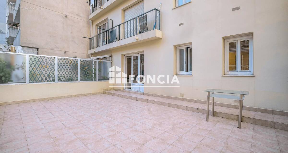 Appartement à NICE
