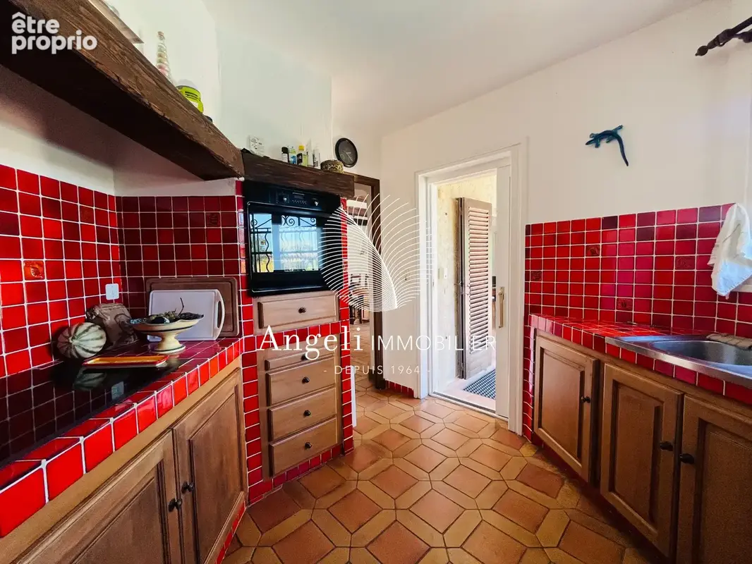 Saint aygulf : exclusivite - maison de charme - video disponible - photo 10