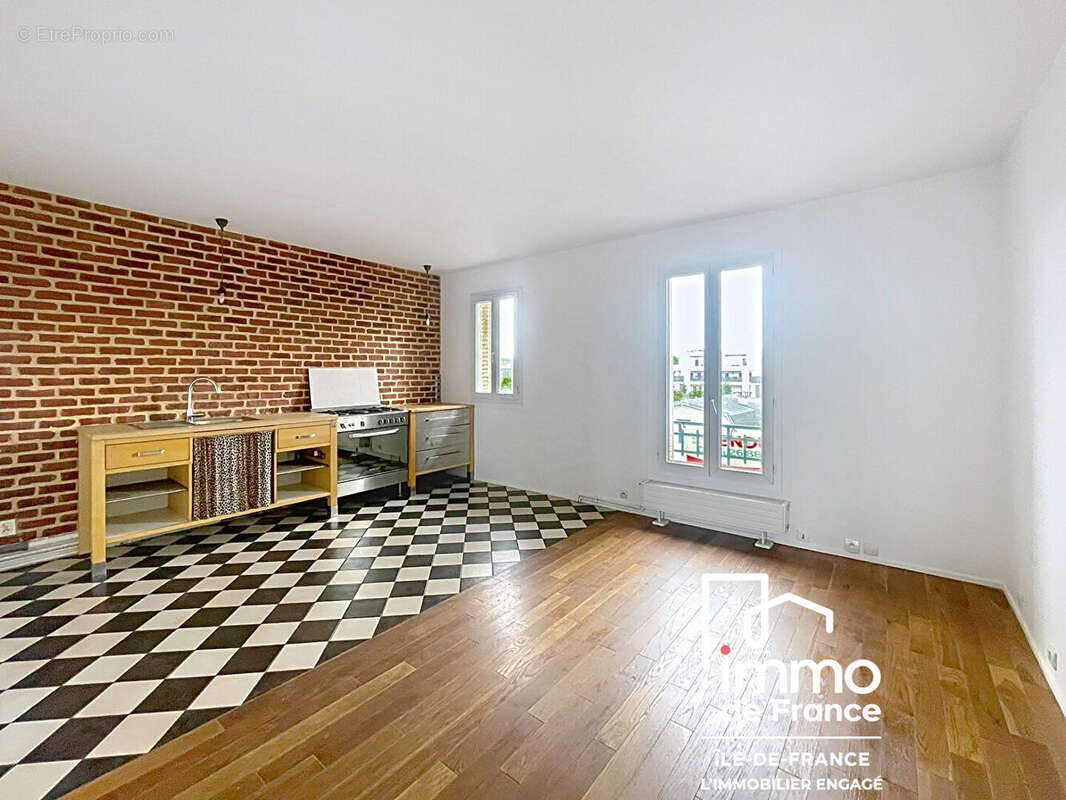 Appartement à CHELLES
