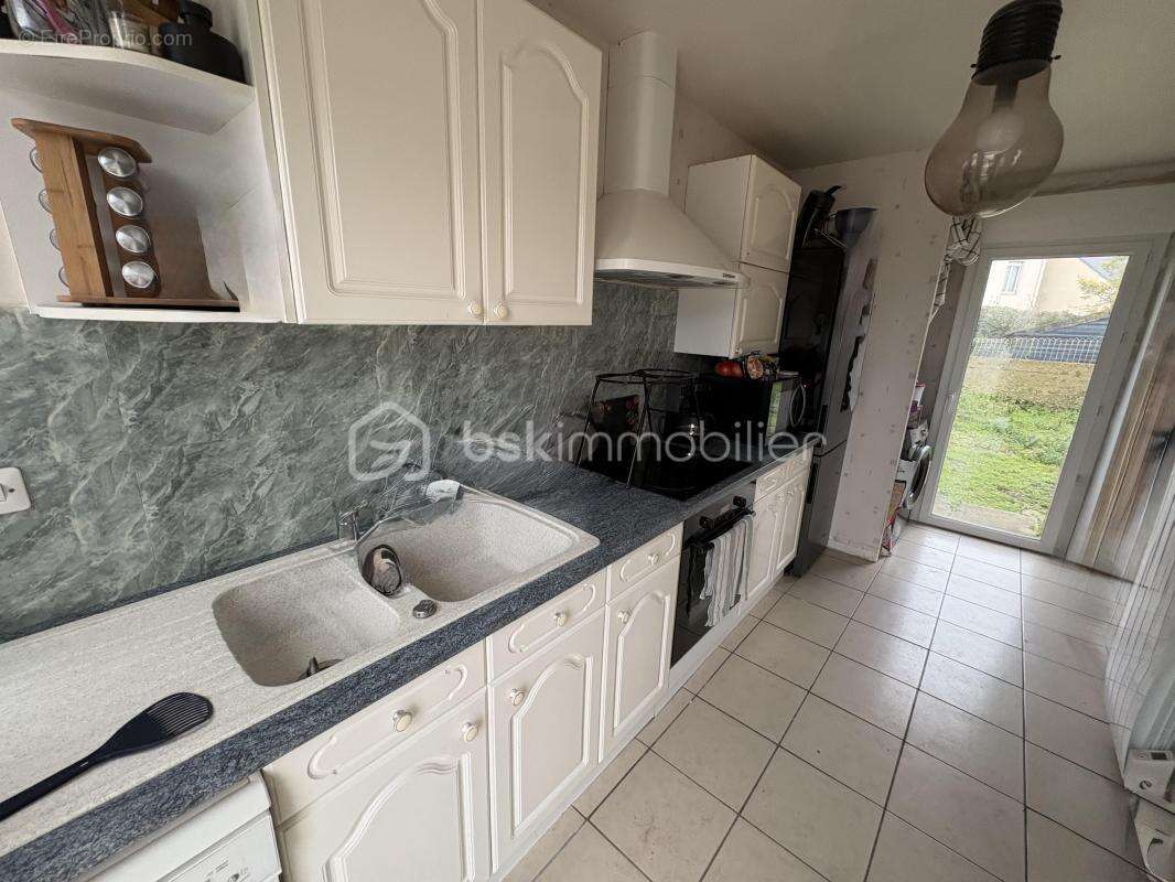 Maison à TOURLAVILLE