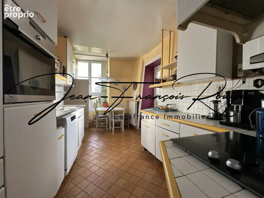 Rare à la vente, à la limite entre Agneaux et Saint-Lô, charmante maison en pierres de 164 m² datant du 19ème !!! - photo 6