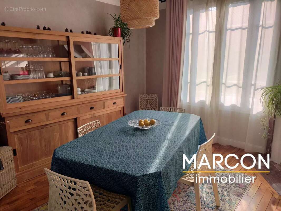 Maison à LA SOUTERRAINE