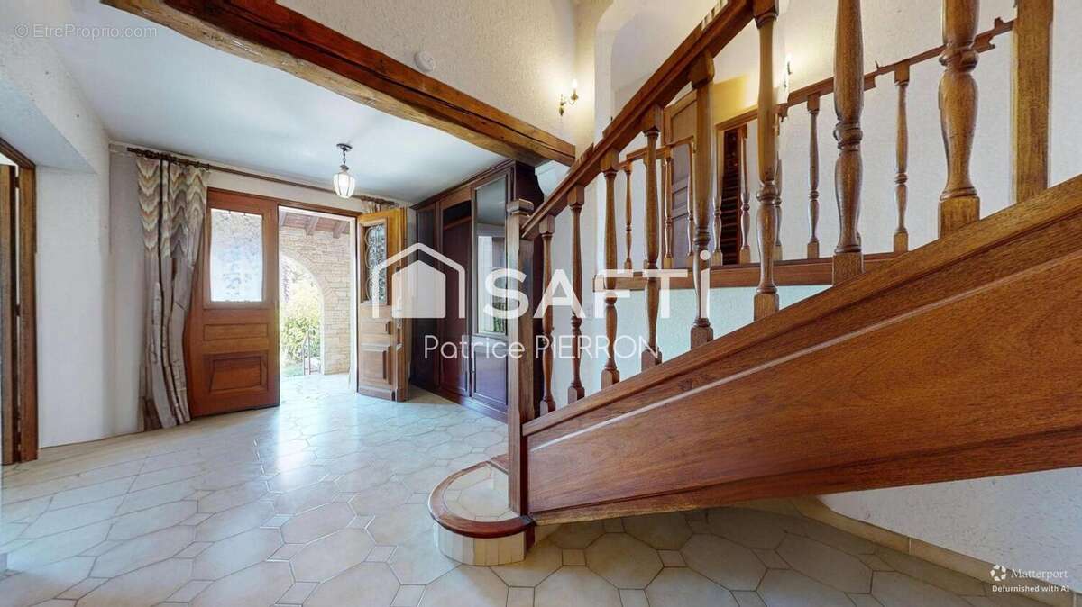 Maison 182 m² à Castelnau-Le-Lez  - photo 7