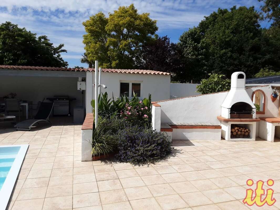 Maison à SAINTE-FOY