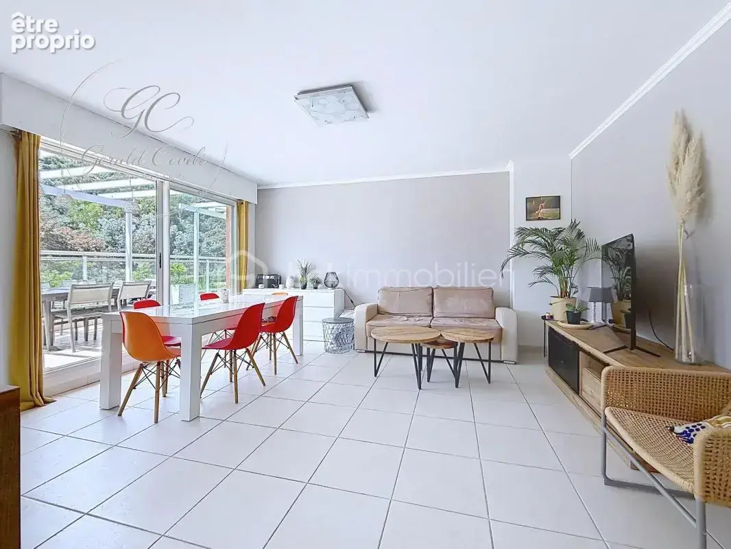 Appartement 3 pieces de 73 m² / terrasse de 55 m² / mandelieu-la-napoule - photo 7
