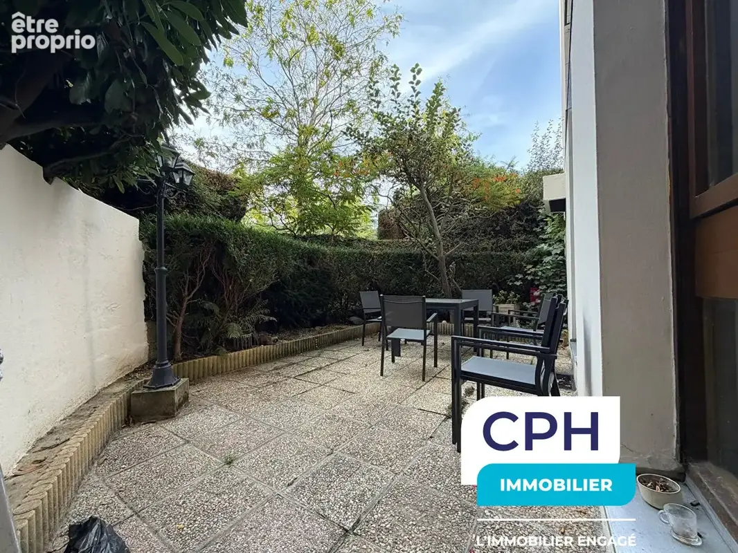 Photo Appartement à Le Chesnay au prix de 380 000€