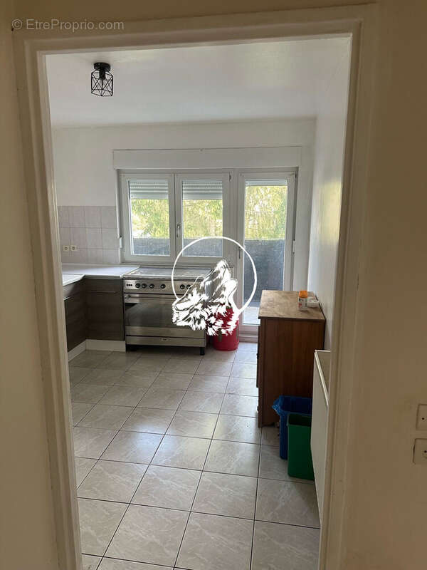 Appartement 63 m² à Forbach  - photo 3