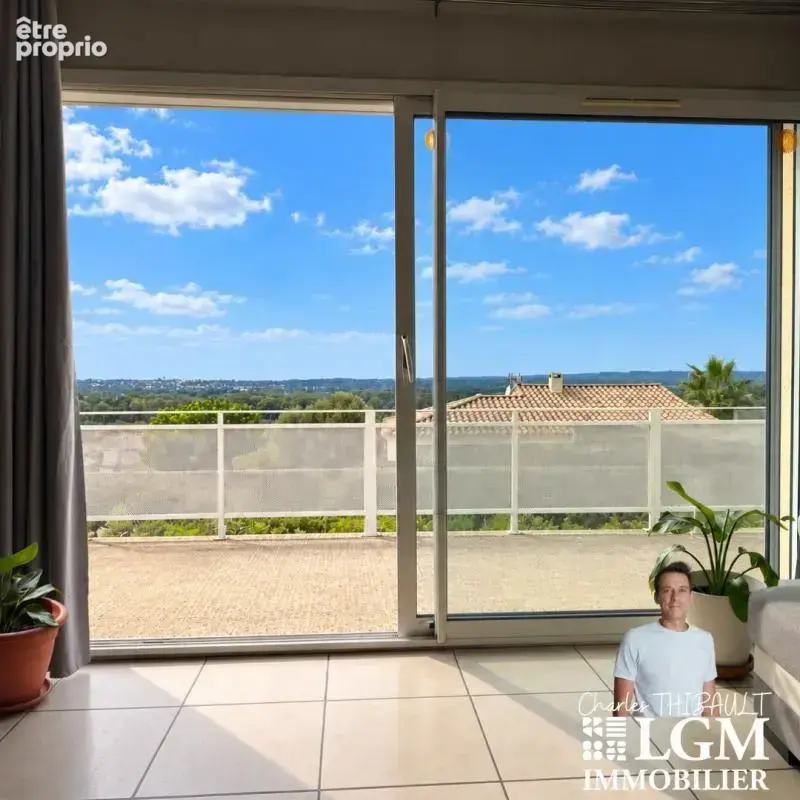 Montfrin – Villa de plain-pied avec piscine et vue dominante sans vis-à-vis - photo 13
