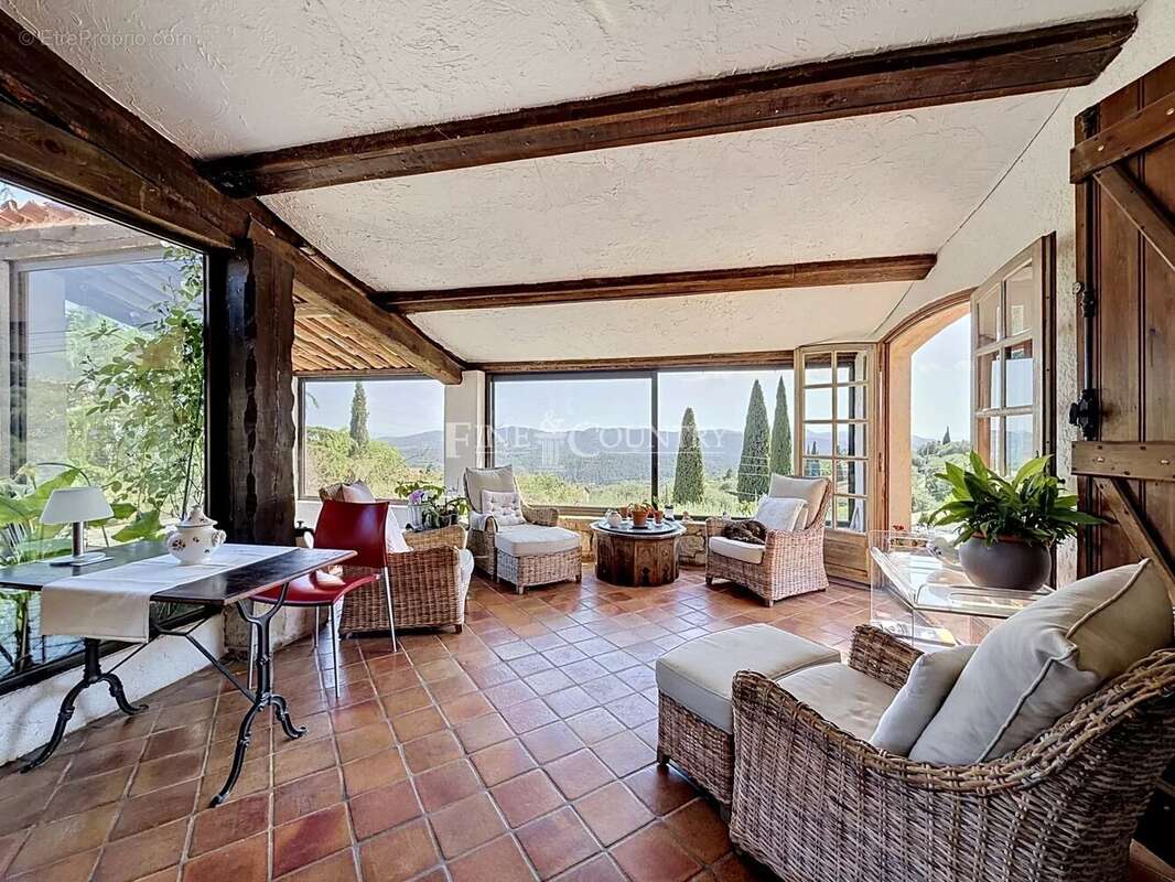 Maison à SPERACEDES