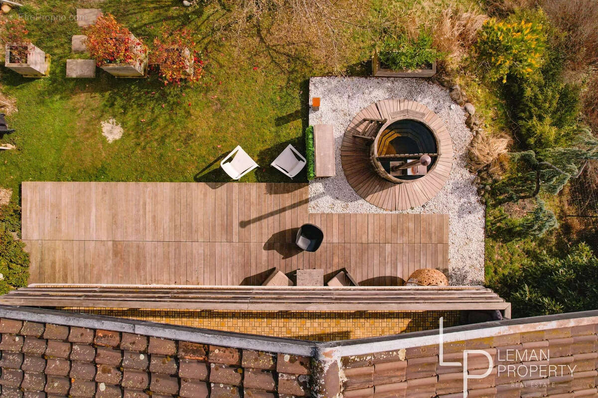 Maison à SAINT-JORIOZ