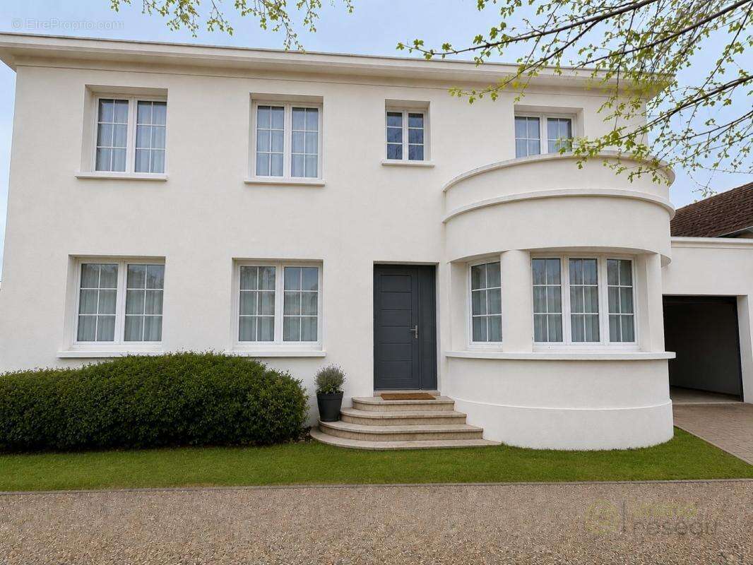 Maison à GOND-PONTOUVRE