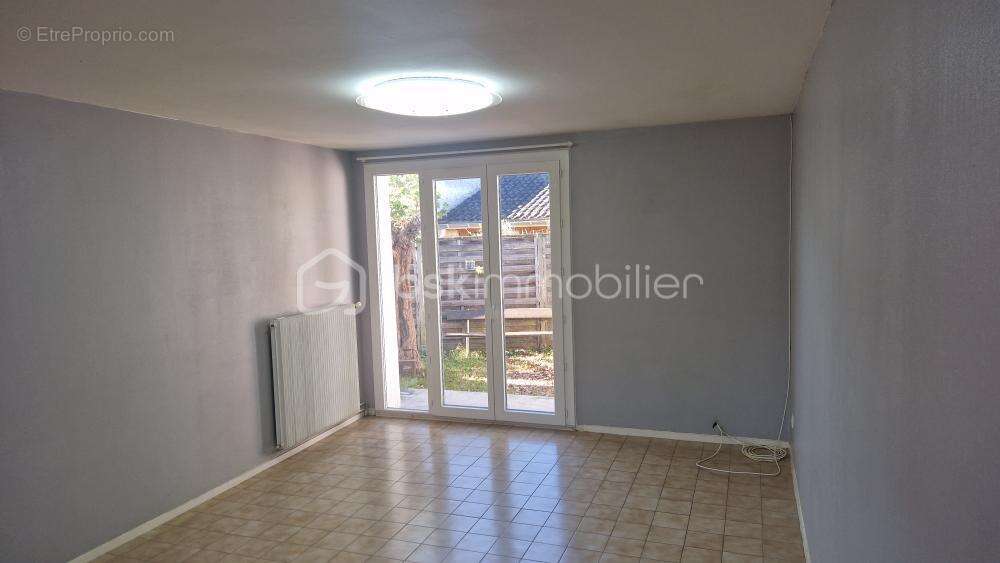 Maison à LE PASSAGE