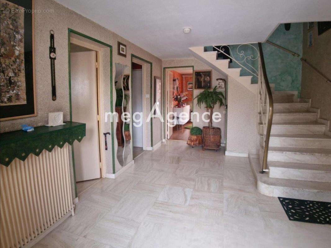 Maison à ORMESSON-SUR-MARNE