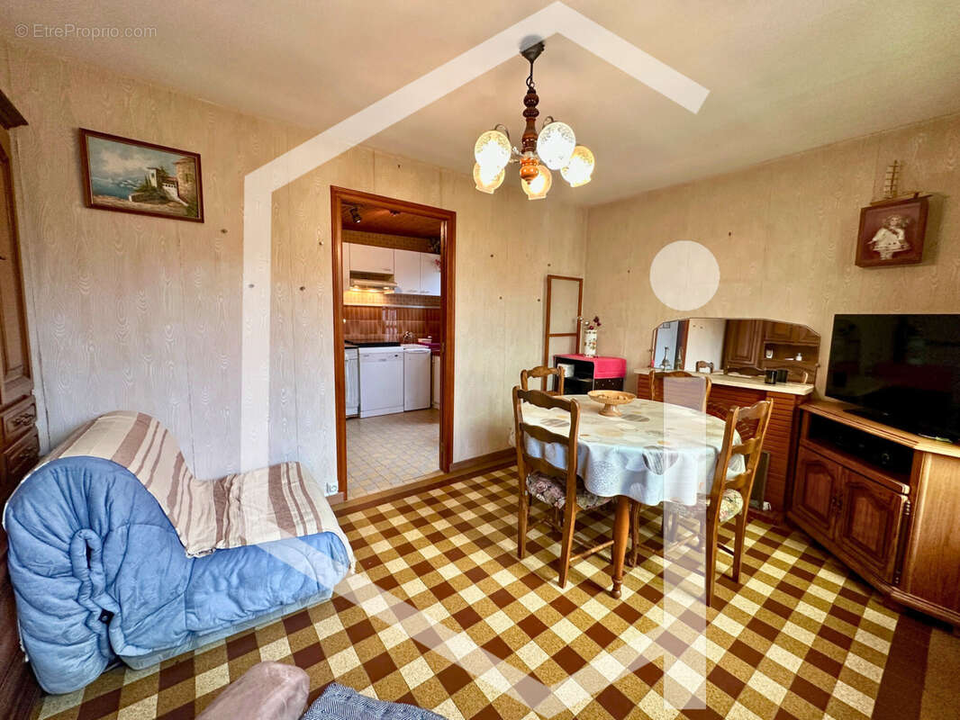 Maison à TRACY-SUR-LOIRE