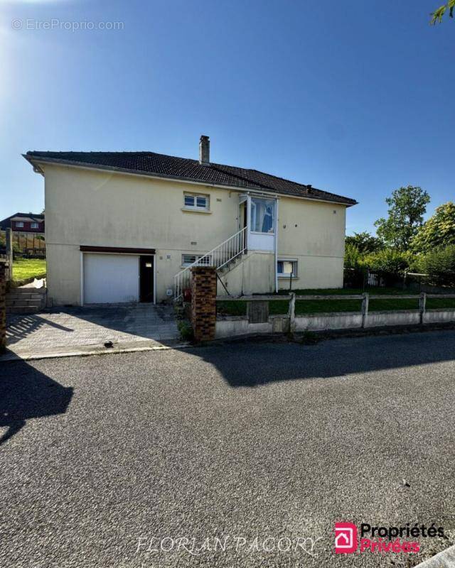 Maison à NOTRE-DAME-DE-GRAVENCHON