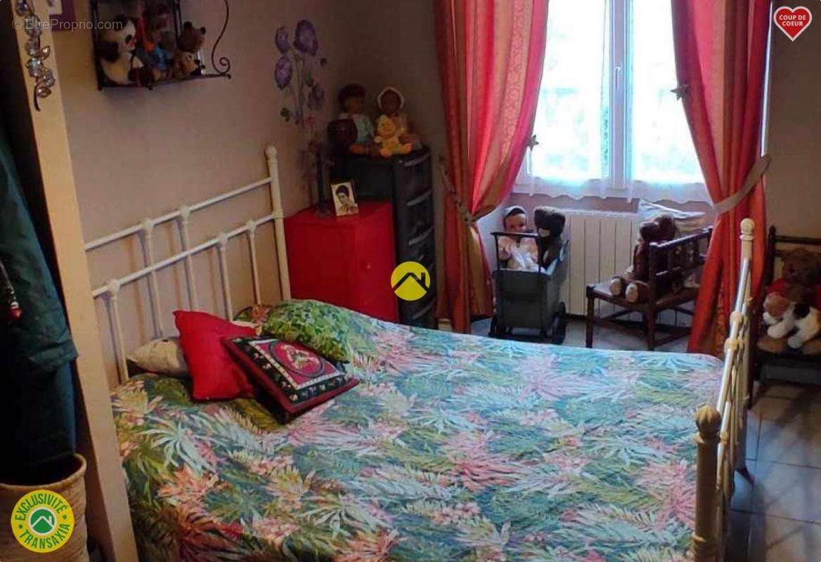 Maison à BOURBON-L&#039;ARCHAMBAULT