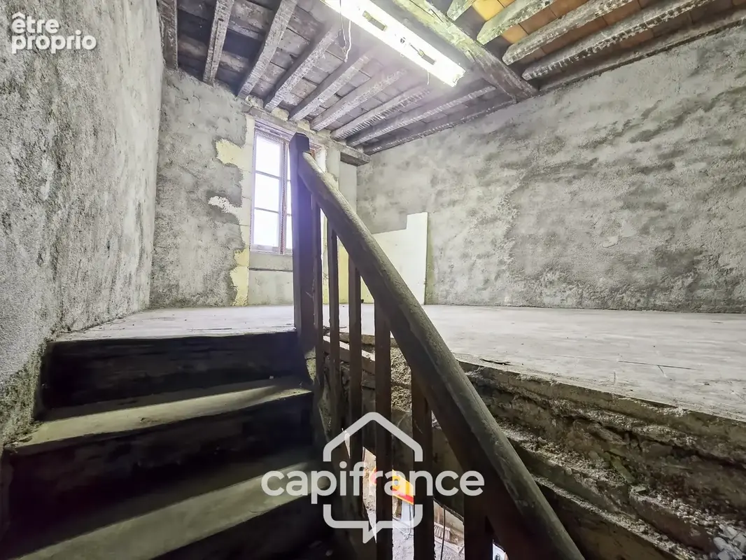 NEVERS (58) – Maison de ville à rénover – 90 m² - photo 12