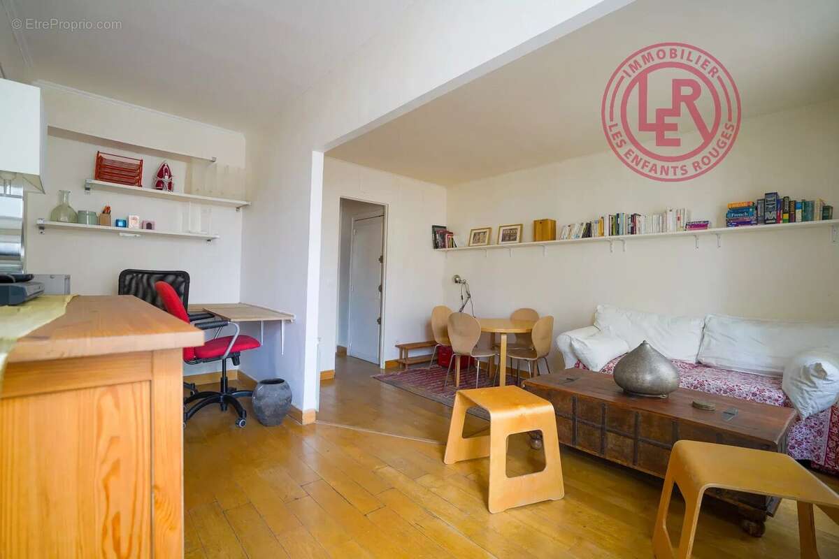 Appartement à PARIS-11E