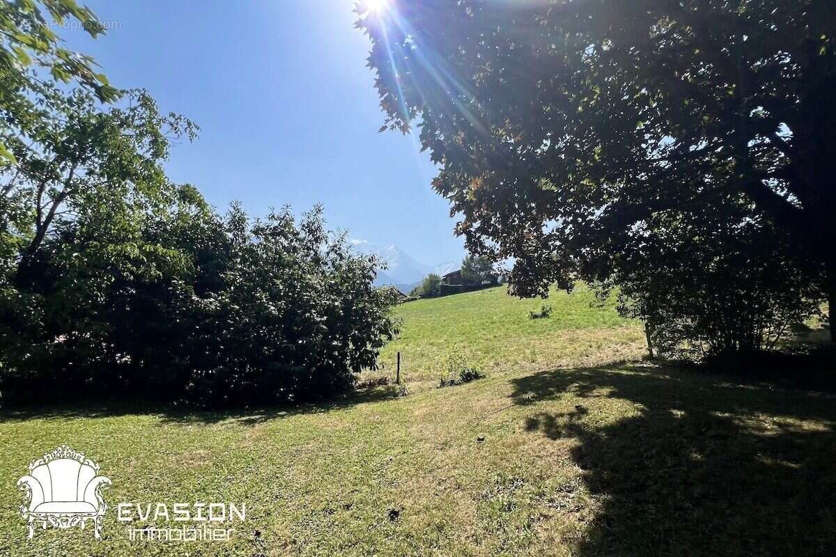 Terrain 1731 m² à Domancy  - photo 2