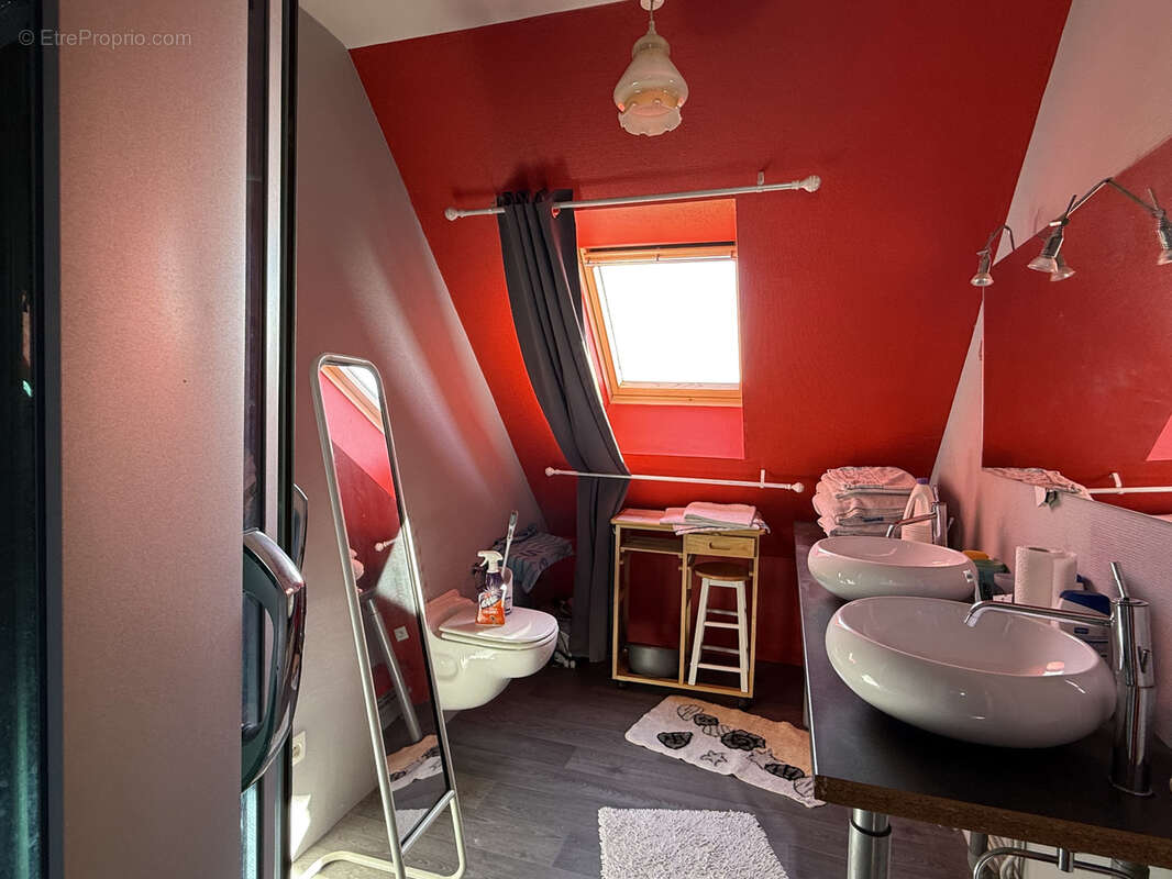 Maison à POIX-DE-PICARDIE