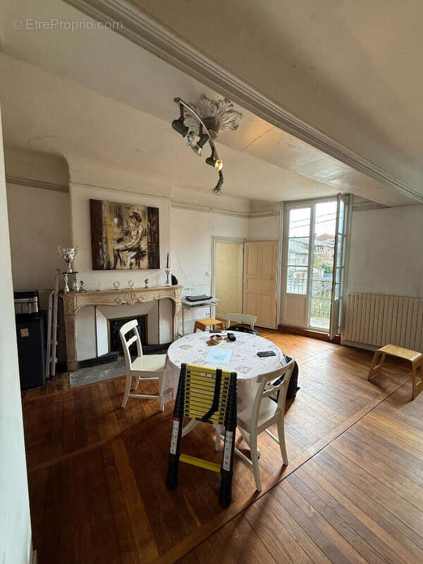 Appartement à CHATILLON-SUR-CHALARONNE