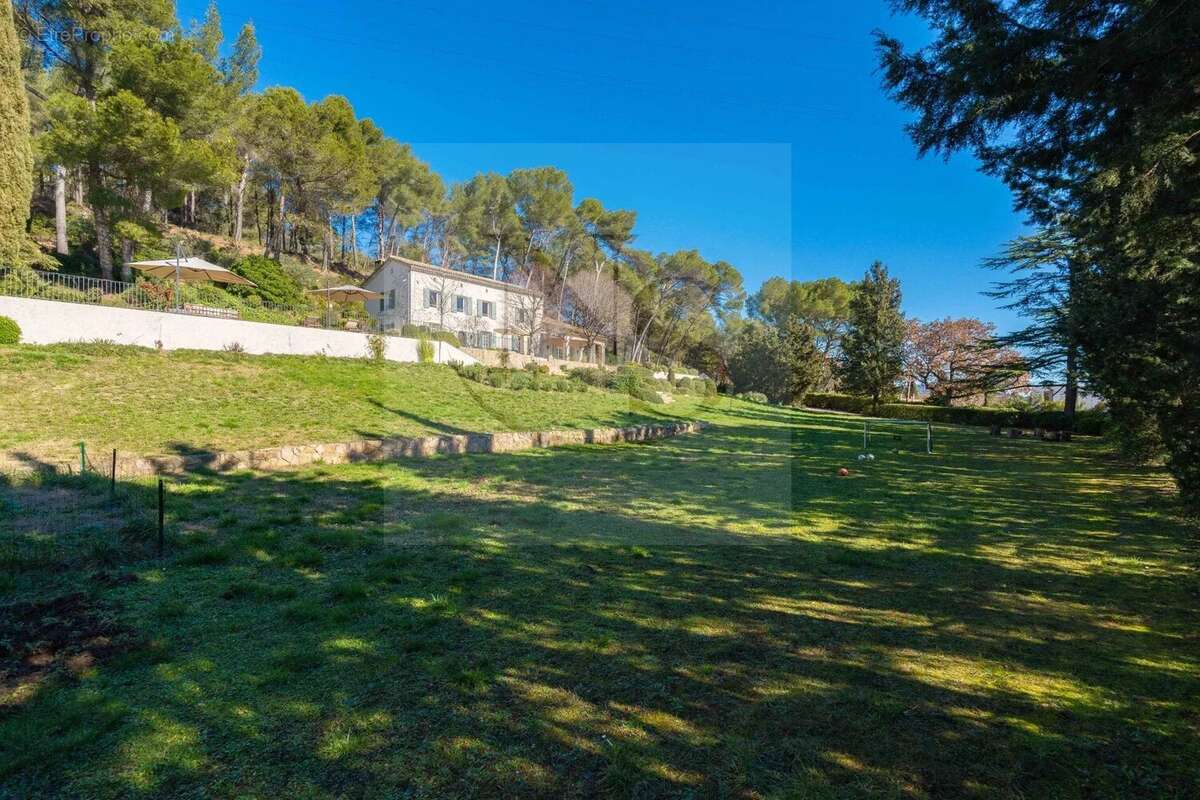 Maison à AIX-EN-PROVENCE