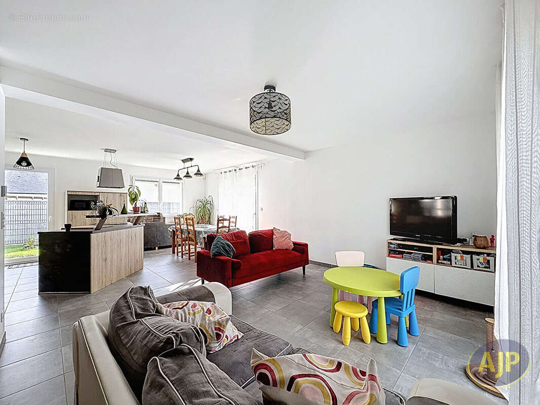 Maison à NORT-SUR-ERDRE