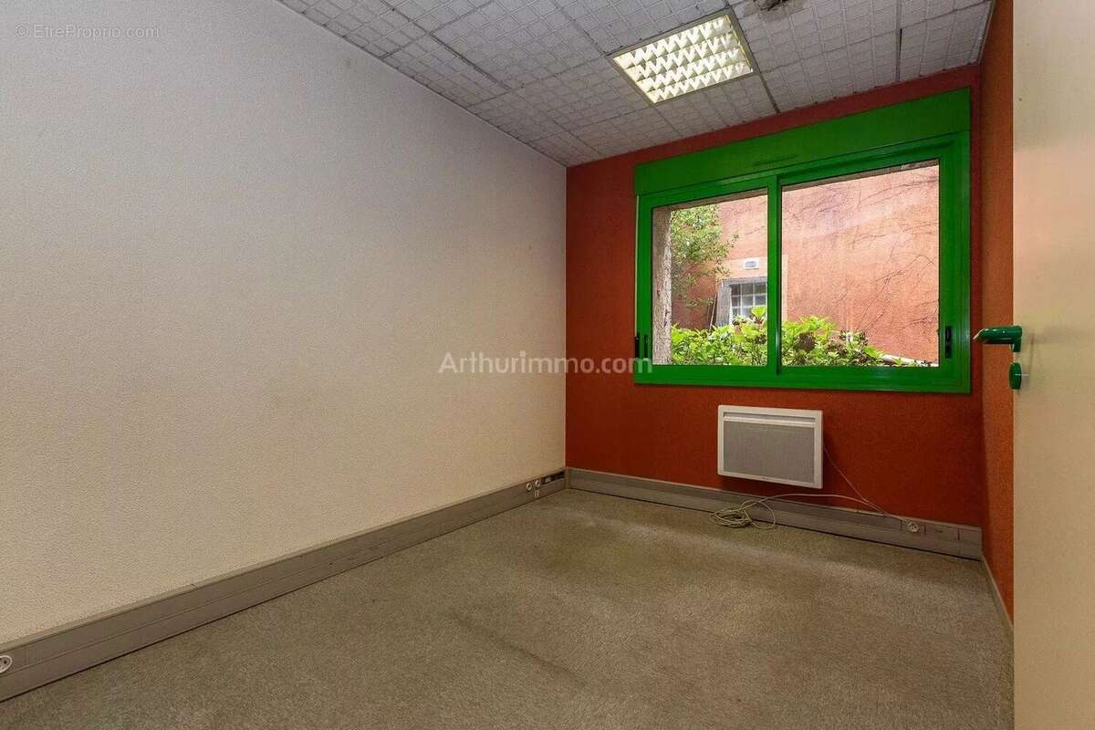 Commerce à BOURGOIN-JALLIEU