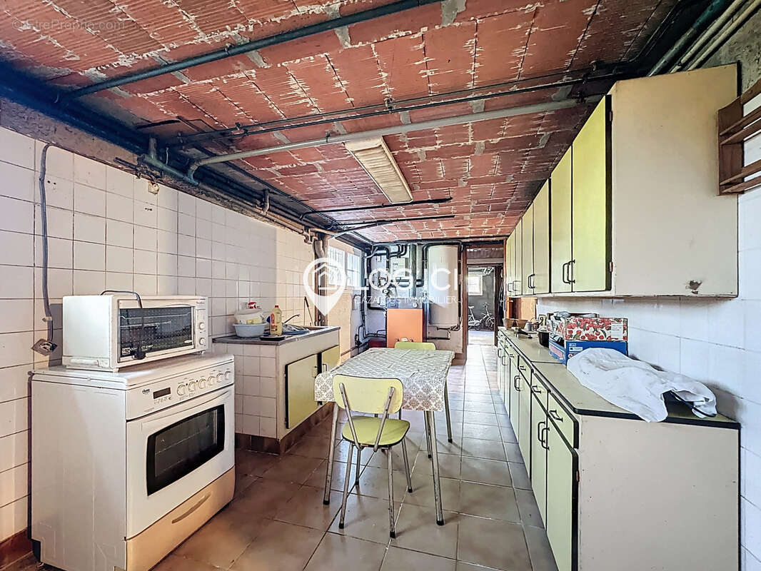 Maison à LESTELLE-BETHARRAM