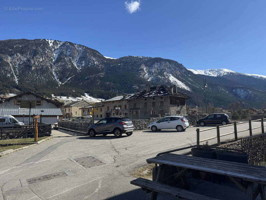 Appartement à AUSSOIS