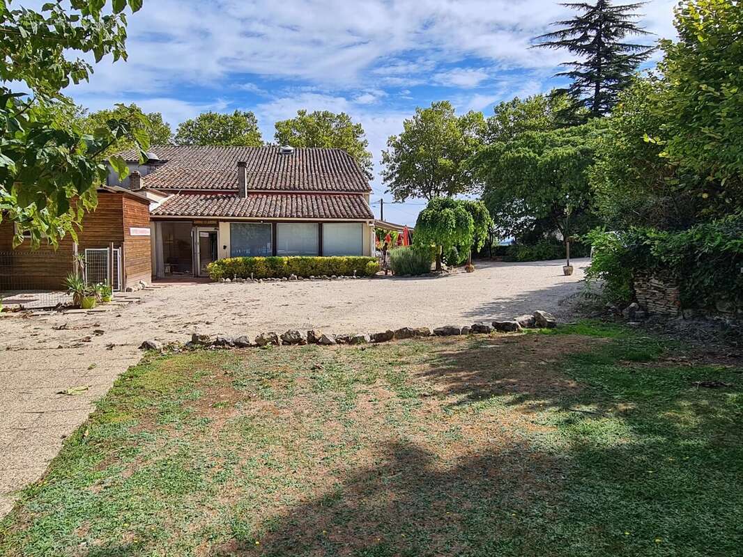 Maison en pierre avec piscine - photo 16