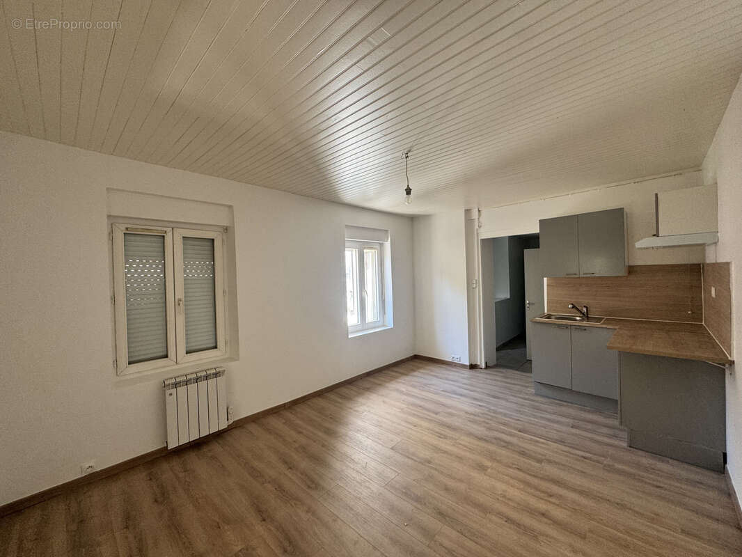 Valence chateauvert - studio + appartement 2 pieces - photo 4