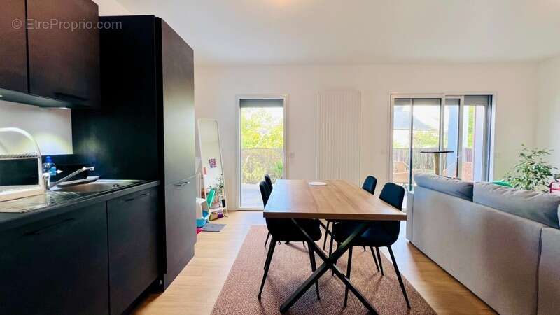 QUIMPER, quartier Kerfeunteun : Appartement meublé à vendre, 2 pièces de 50 m² habitable - Terrasse - Parking souterrain privati - photo 6