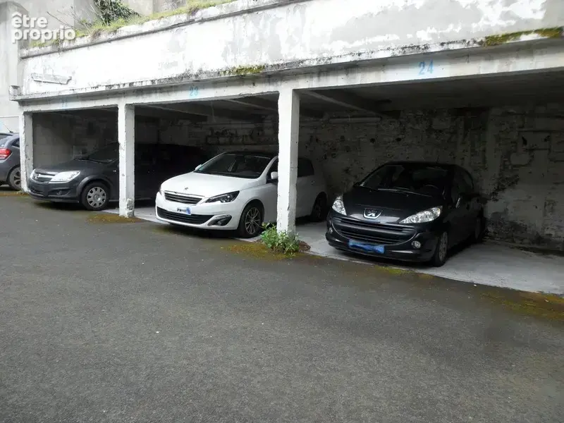 Lot de parkings extérieurs avec local d'archive et studio loués à St Brieuc - photo 9