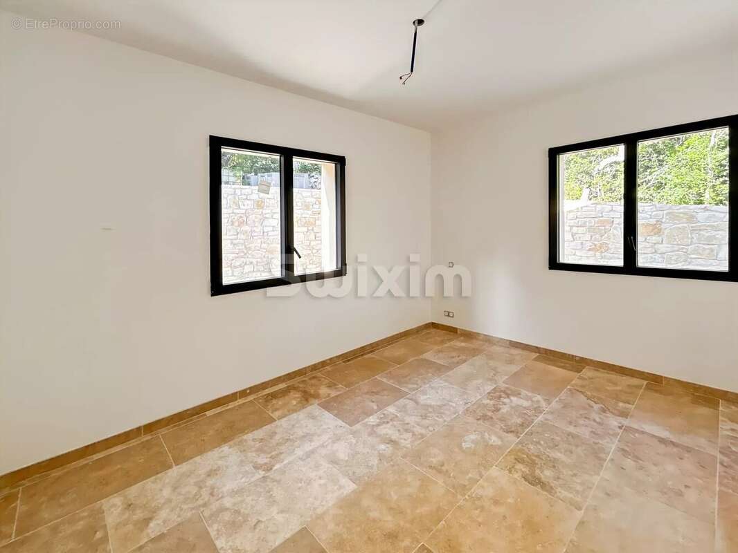 Maison à GOUDARGUES