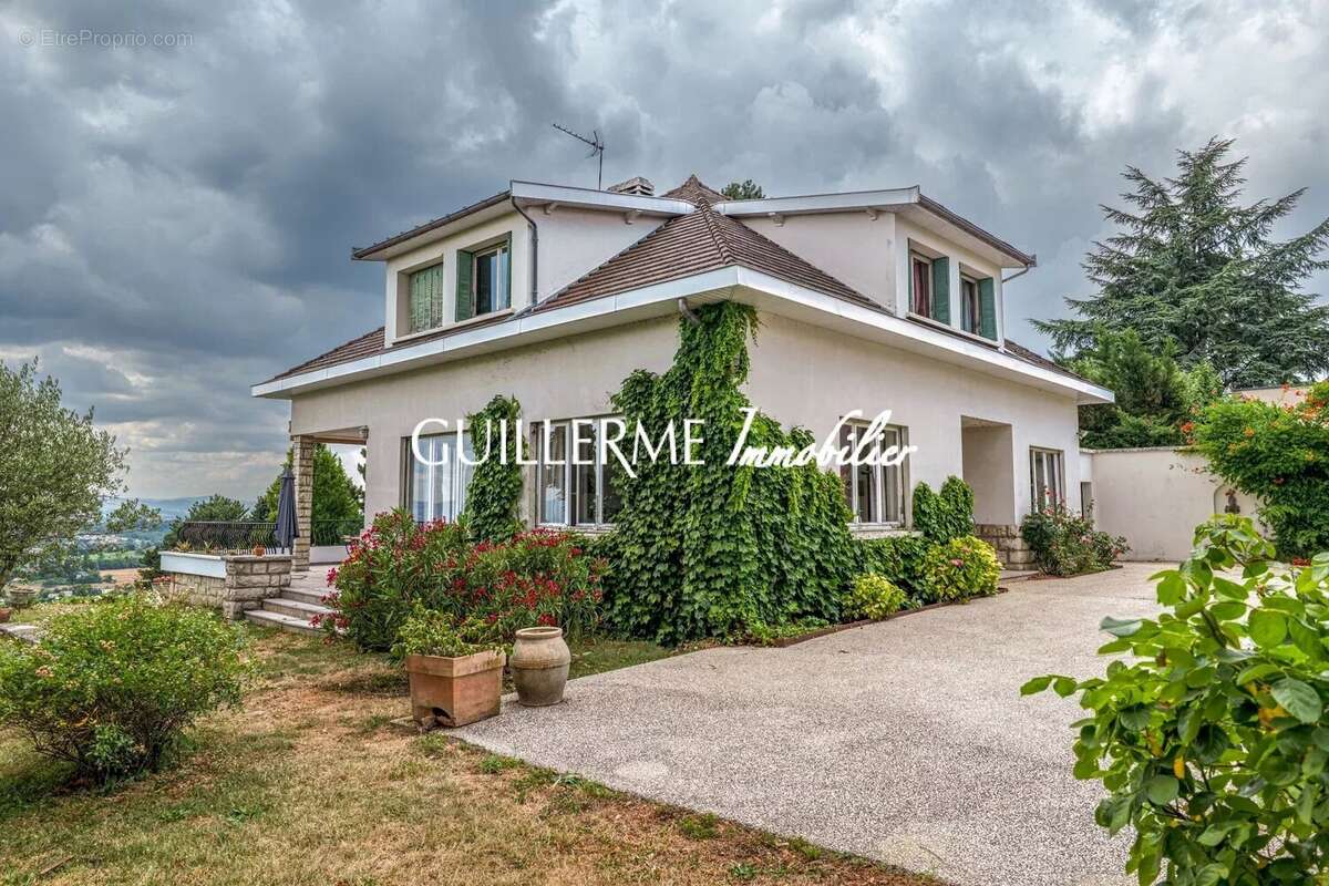 Maison à SAINT-DIDIER-AU-MONT-D'OR