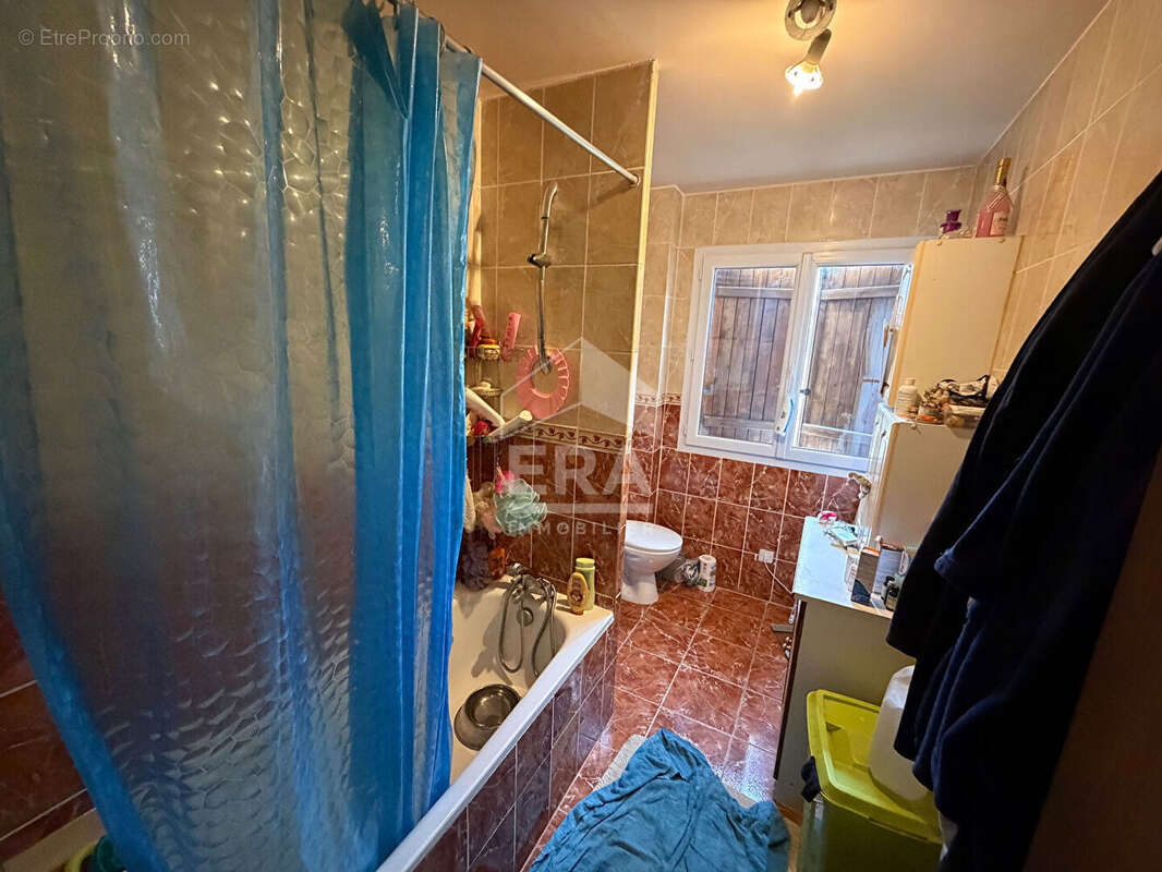 Maison à MONTEREAU-FAULT-YONNE