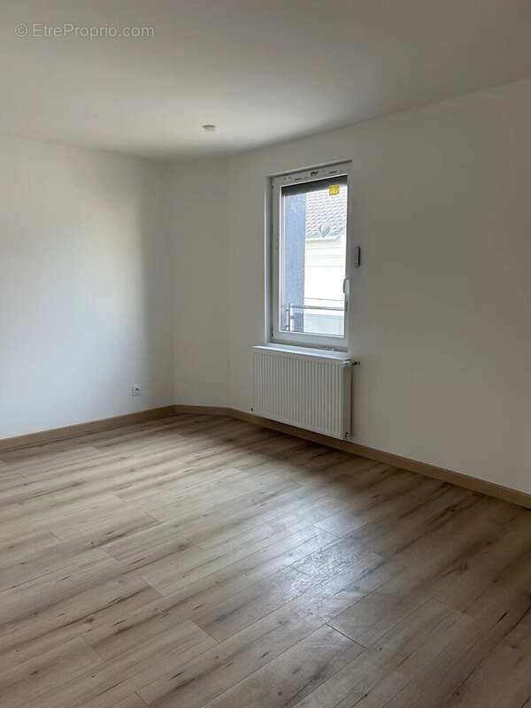 Maison à AUDINCOURT